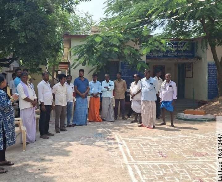 చెన్నారెడ్డిపల్లిలో నీటి పొదుపుపై అవగాహన - Udayam