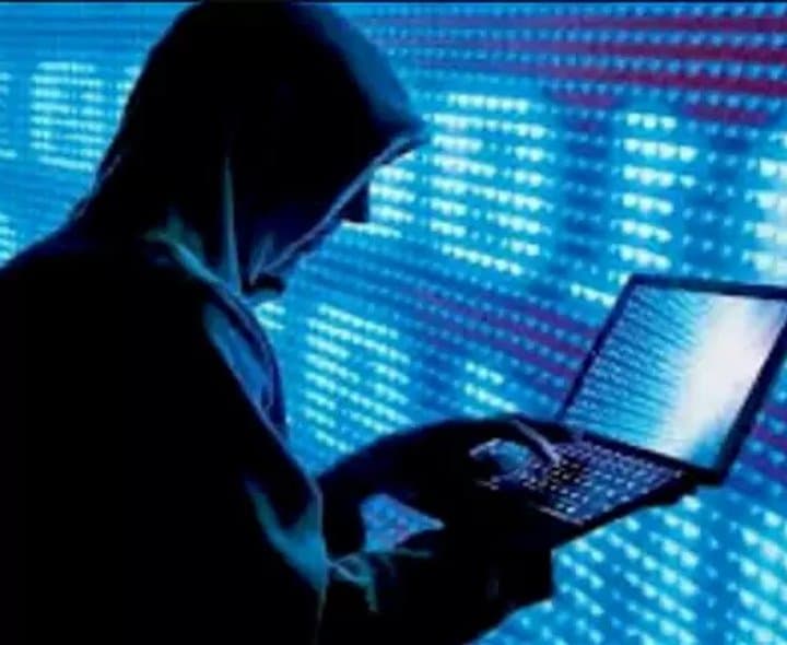 సైబర్ మోసాలపై అవగాహనతో తగ్గిన కేసులు - Udayam Digital