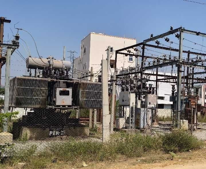 దేవరకొండలో 2 గంటలు విద్యుత్ అంతరాయం - Udayam