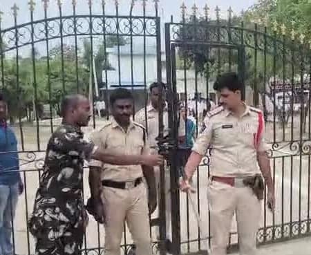 మర్రిపూడిలో ప్రశాంతంగా ఎంపీటీసీ నామినేషన్లు - Udayam