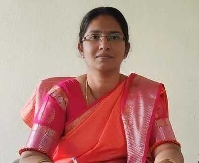 పంటల సాగులో నీటి లభ్యతను చూసుకోవాలి - Udayam
