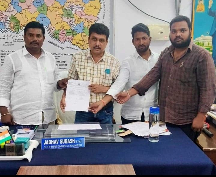 15 రోజుల్లో లోవోల్టేజ్ సమస్య పరిష్కారం - Udayam