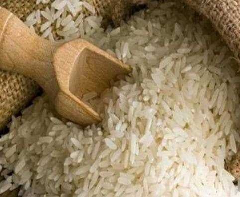 రేషన్ బియ్యం అక్రమ విక్రయాలపై ఆరోపణలు - Udayam