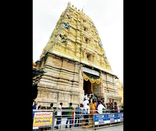 భద్రాచలం ఆలయ ఉద్యోగ నియామకాల్లో రగడ - Udayam Digital