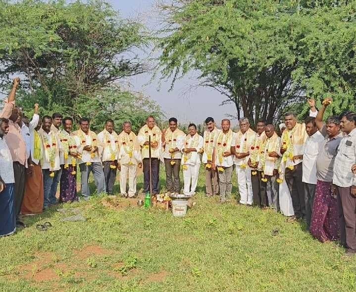 కోడిగినహళ్లిలో ధోబీ ఘాట్ పనులు ప్రారంభం - Udayam