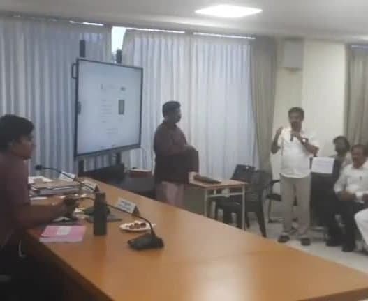 పోలింగ్ కేంద్రాల డ్రాఫ్ట్పై సూచనలు - Udayam