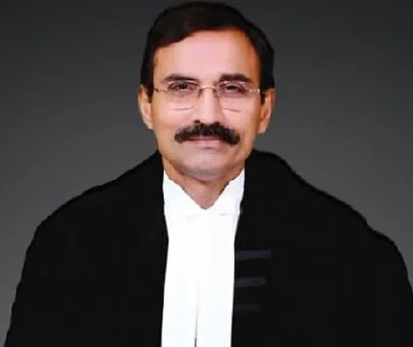 జస్టిస్ లావు నాగేశ్వరరావుకు లండన్ ఇన్నర్ టెంపుల్ గౌరవం - Udayam Digital
