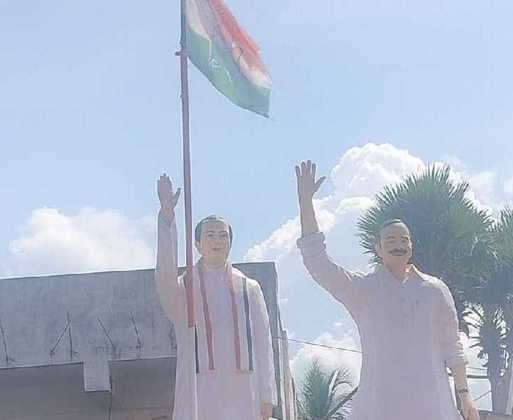 లింగపాలెంలో తొలగని రాజకీయ ఫ్లెక్సీలు - Udayam