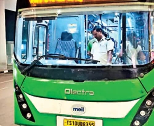 పటాన్చెరు నుంచి శంషాబాద్కు ‘పుష్పక్’ - Udayam
