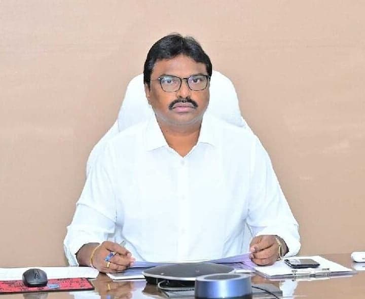 పరిశ్రమల అభివృద్ధికి రూ.16.60 కోట్ల రాయితీలు - Udayam