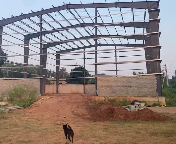 కాటారంలో అసంపూర్తిగా ఇండోర్ స్టేడియం - Udayam