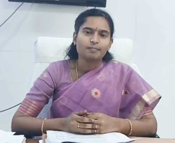 పులివెందులలో 246 పోస్టల్ ఓట్లు - Udayam