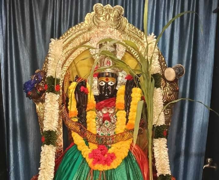 రొంపిచర్లలో లలిత త్రిపుర సుందరిగా కామాక్షి - Udayam