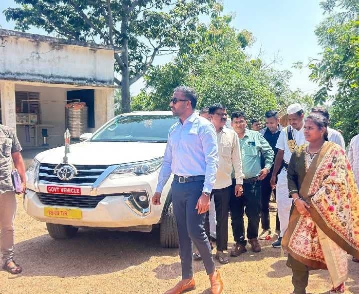 రాయికల్ స్కూళ్లలో కలెక్టర్ తనిఖీలు - Udayam