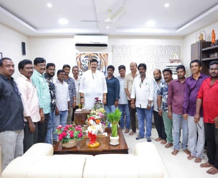డిప్యూటీ స్పీకర్ను కలిసిన జర్నలిస్టులు - Udayam