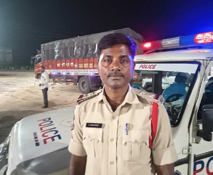 సదాశివపేటలో జాతీయ రహదారిపై పోలీసుల గస్తీ - Udayam