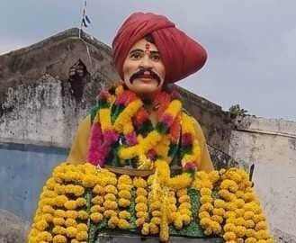 గిరిజన హక్కుల కోసం కొమురం సూరు - Udayam