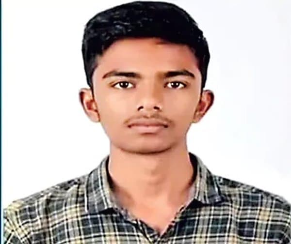 కన్నకొడుకును చంపిన తండ్రి - Udayam Digital