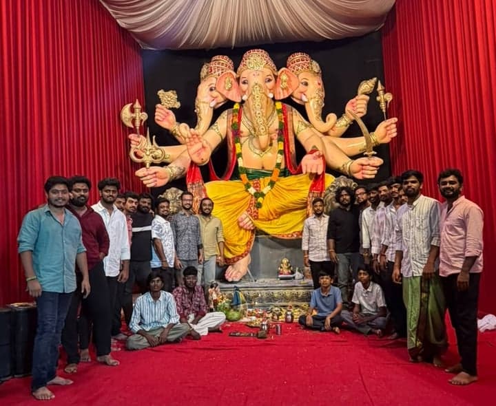 రామాయంపేటలో భారీ గణనాథుడు - Udayam
