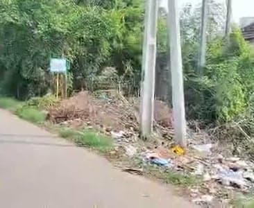 కుర్రవానిపాలెంలో అపరిశుభ్ర వాతావరణం - Udayam