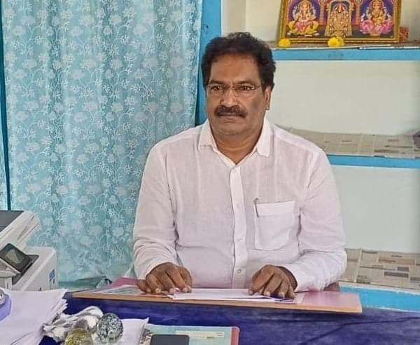 ఉదయగిరి ఇరిగేషన్ డీఈఈ సస్పెన్షన్ - Udayam