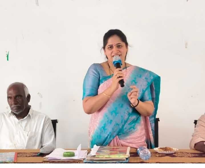 పామూరు MPPకు శాలువాతో సత్కారం - Udayam
