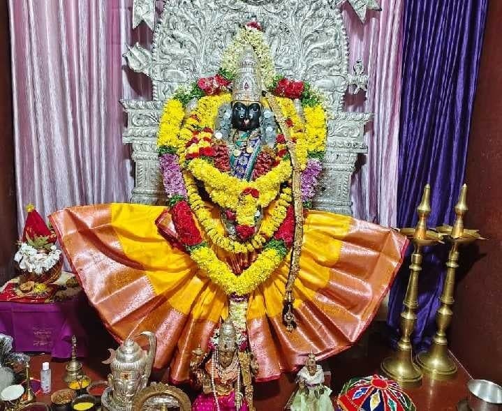 సిద్ధిదాత్రి అవతారంలో భువనేశ్వరి మాత - Udayam
