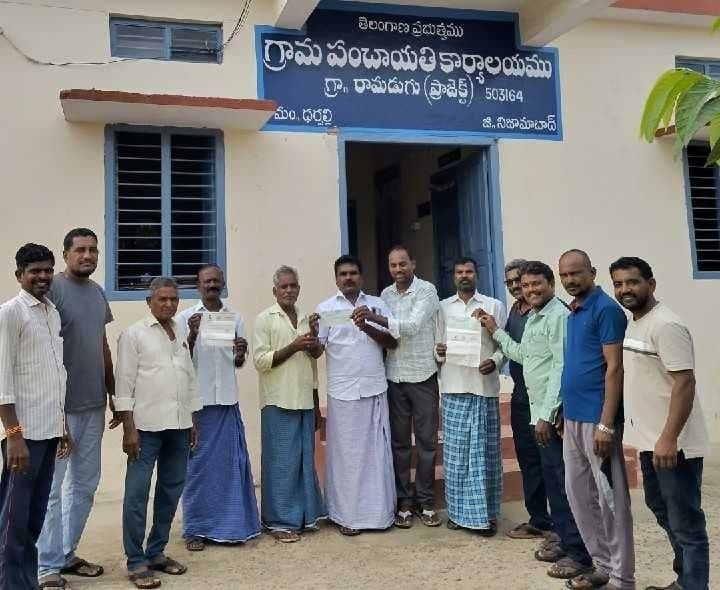 రామడుగులో బాధితులకు సీఎంఆర్ఎఫ్ చెక్కులు - Udayam