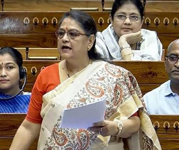 ఎన్డీయేకు మద్దతు ప్రకటించిన టీఎంసీ రెబల్ ఎంపీలు - Udayam Digital