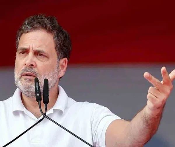 కేంద్రంపై రాహుల్ గాంధీ పోరుబాట - Udayam Digital