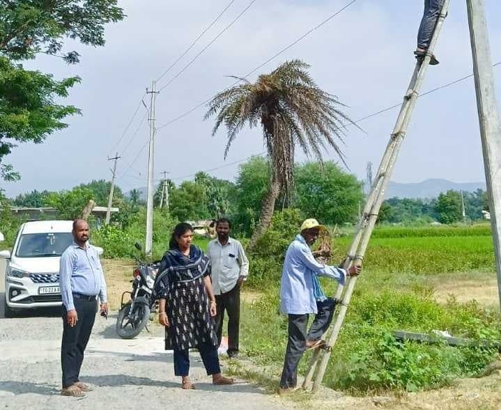 బతుకమ్మ నిమజ్జనానికి ఏర్పాట్లు - Udayam