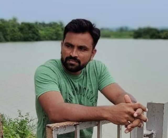 అప్పుల బాధతో యువకుడి ఆత్మహత్య - Udayam