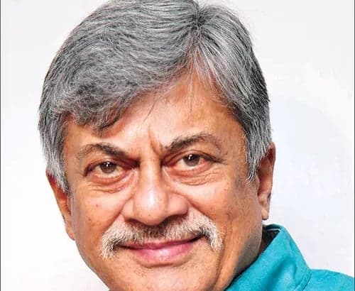 KGF తాతకు దాదాసాహెబ్ ఫాల్కే - Udayam