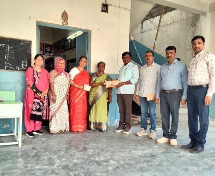 పీఆర్సీ ప్రకటించాలని టీపీయూఎస్ డిమాండ్ - Udayam