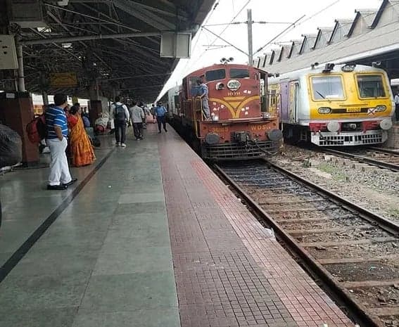 రైల్వే భద్రతకు ఆధునిక నిఘా చర్యలు - Udayam