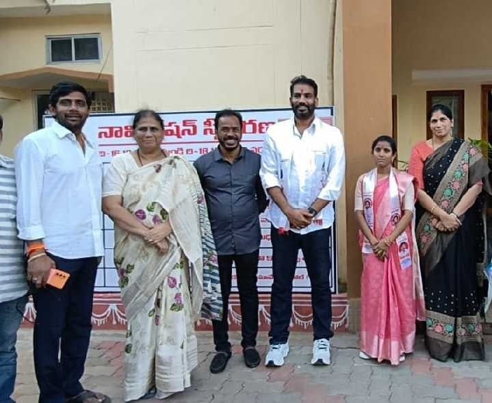నిడదవోలులో ఎన్నికల ప్రచారానికి బ్రేక్ - Udayam