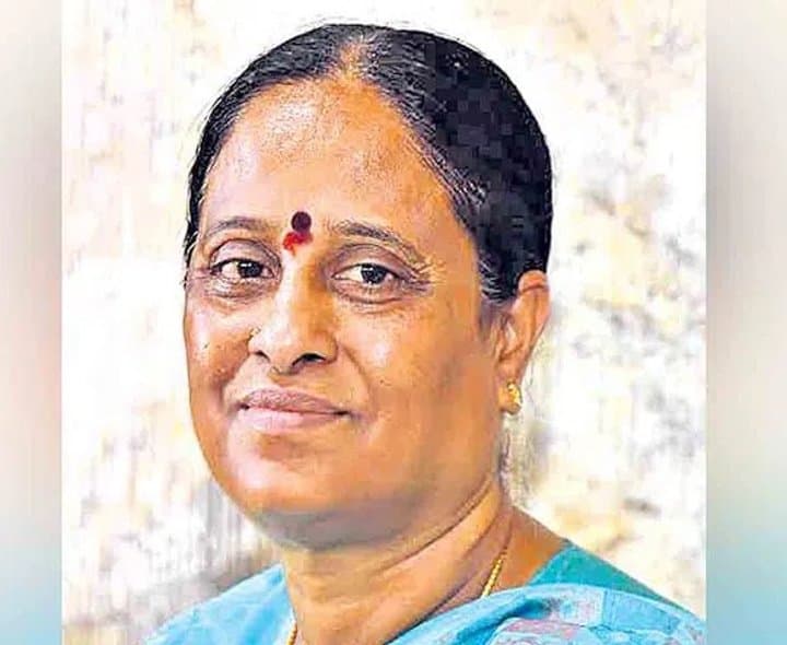 ఈవోలకు పదోన్నతి ఉత్తర్వులు - Udayam Digital