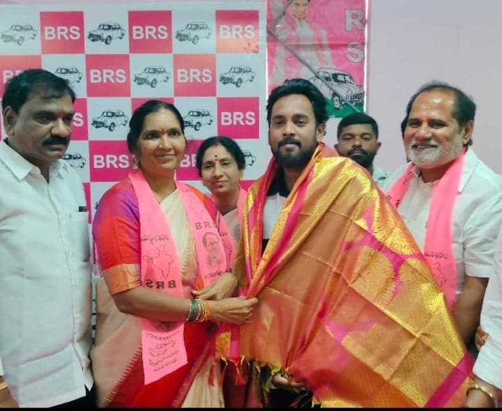 రీల్ చేసిన సచిన్కు అభినందనలు - Udayam