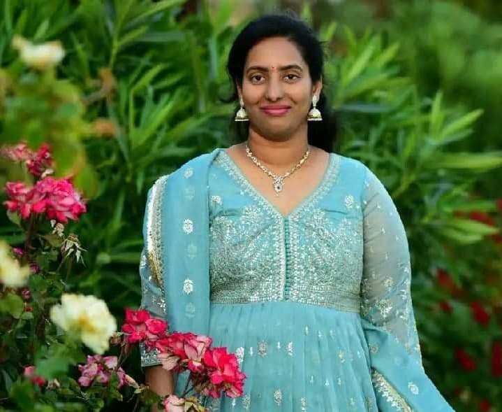 అక్షిత మృతదేహాన్ని ఖమ్మం తీసుకొచ్చేందుకు యత్నాలు - Udayam