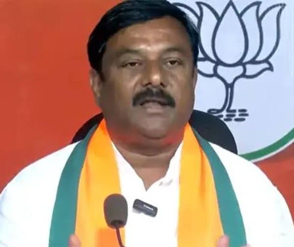 ఉద్యోగాలపై శ్వేతపత్రం డిమాండ్ - Udayam Digital