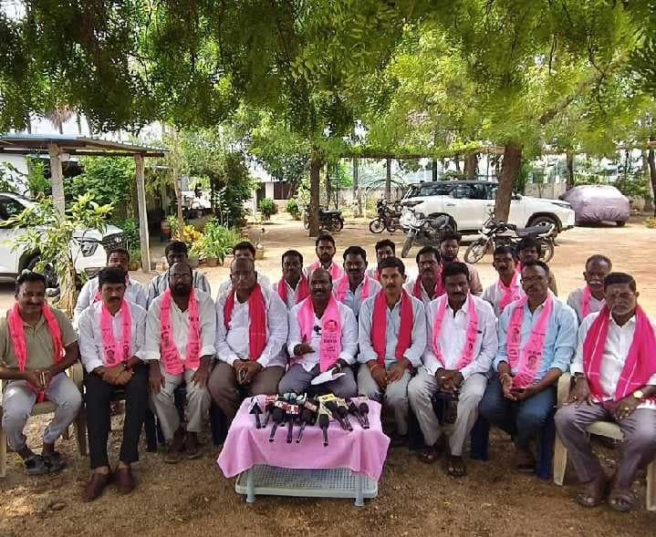 బీర్ల అయిలయ్యపై చిరుమర్తి లింగయ్య విమర్శలు - Udayam