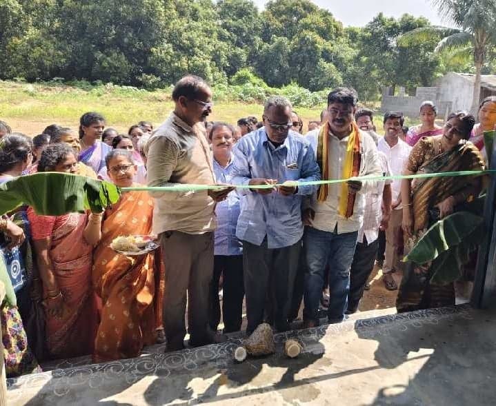 గంట్యాడలో కస్టమ్ హైరింగ్ సెంటర్ ప్రారంభం - Udayam