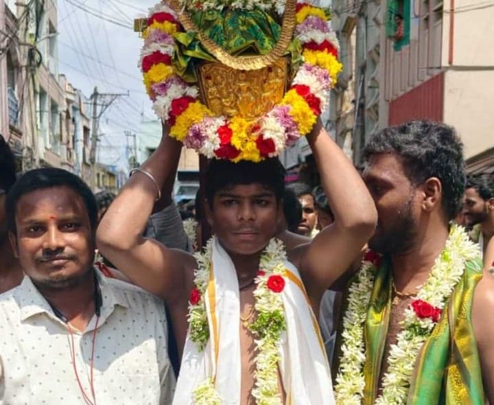 కడపలో ఘనంగా వాసవి మాత బిందె సేవ - Udayam