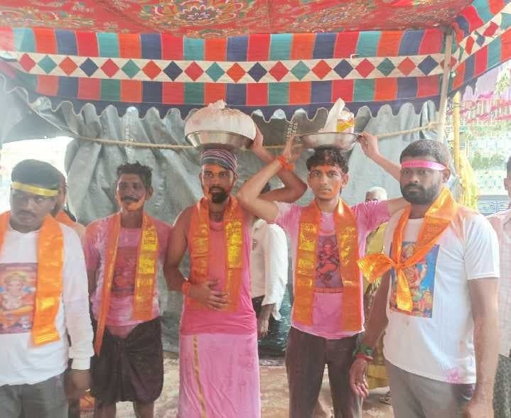 వెలిగండ్లలో గణేష్ లడ్డూ వేలం.. రూ.50 వేలు - Udayam