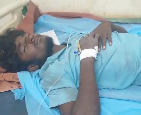 పొలం బాట వివాదంలో ఐదుగురికి గాయాలు - Udayam