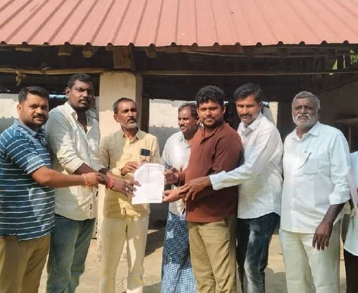 రాజుపేట యూత్ కాంగ్రెస్ అధ్యక్షుడిగా అజ్మీర రాజు - Udayam