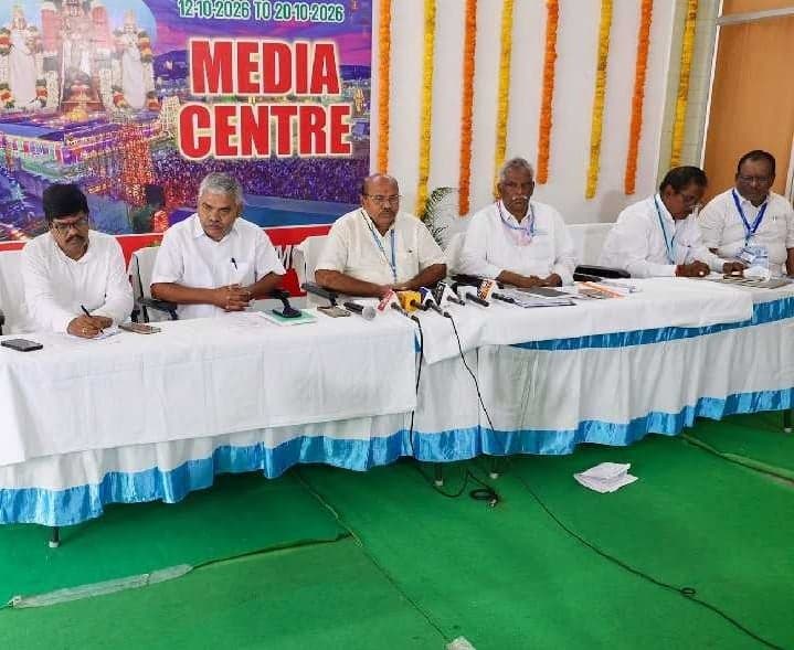 నవరాత్రి బ్రహ్మోత్సవాలకు అదనపు ఏర్పాట్లు - Udayam