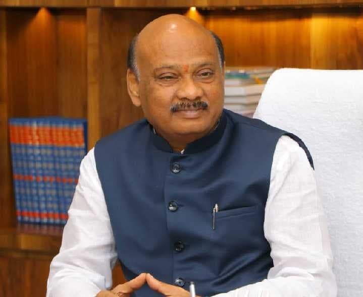 తాండవ ఆశ్రమ పాఠశాలకు స్వచ్ఛ అవార్డు - Udayam