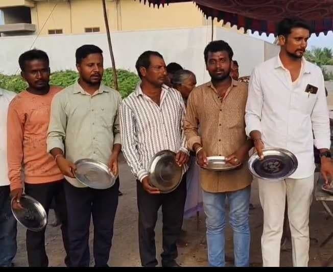ప్లాస్టిక్కు స్వస్తి.. స్టీల్ ప్లేట్ల వినియోగం - Udayam