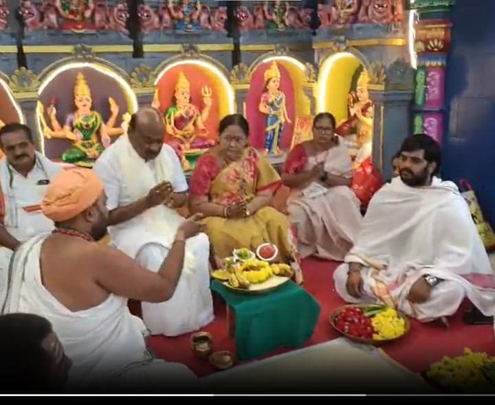నర్సీపట్నంలో వరుణ యాగం నిర్వహణ - Udayam
